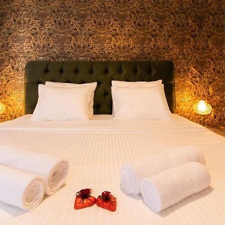 Charming Suite Bosphorus View 伊斯坦布尔 外观 照片