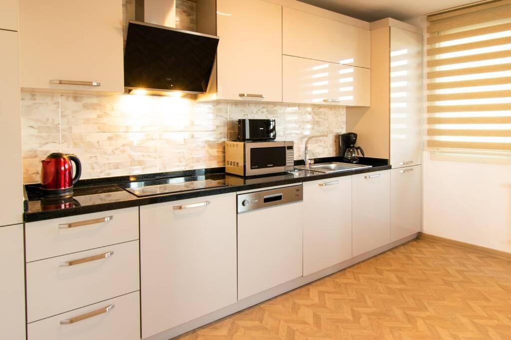 Charming Suite Bosphorus View 伊斯坦布尔 外观 照片