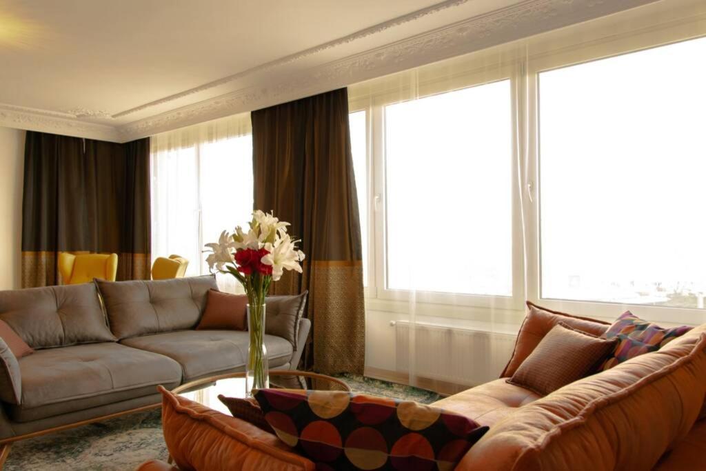 Charming Suite Bosphorus View 伊斯坦布尔 外观 照片
