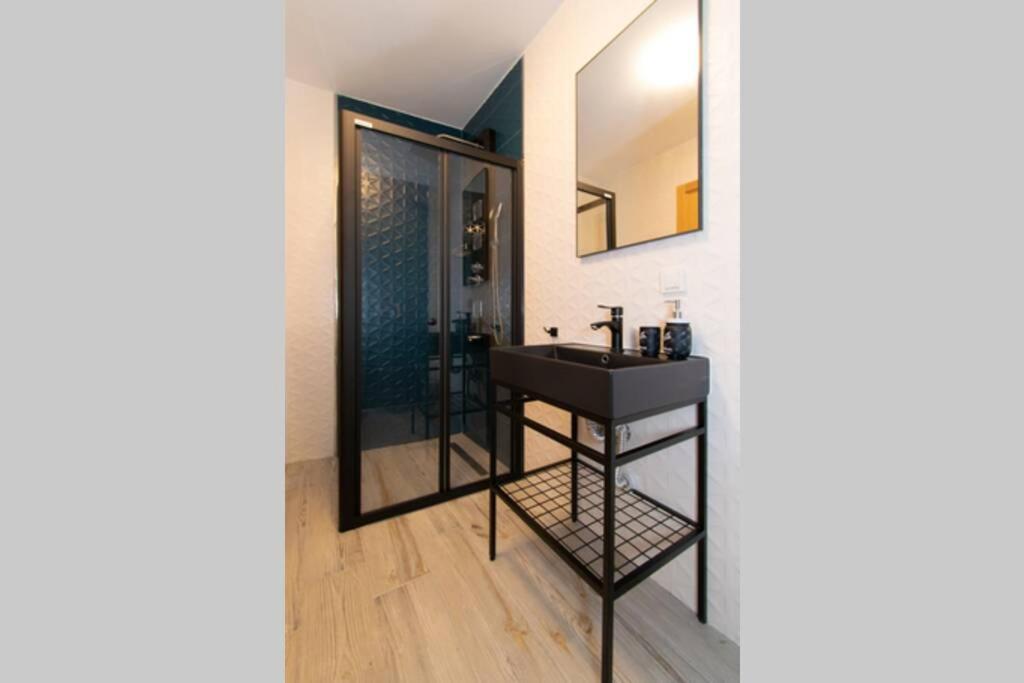 Charming Suite Bosphorus View 伊斯坦布尔 外观 照片